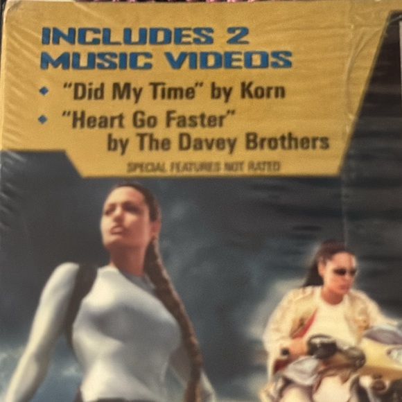 📼 TOMB RAIDER on VHS two video tapes one of them unopened the other used/newish - Picture 5 of 9